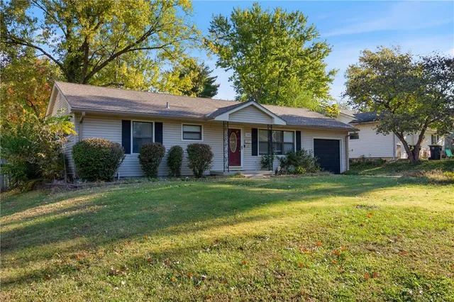 $200,000 | 4604 East 114 Terrace, Kansas City, MO 64137