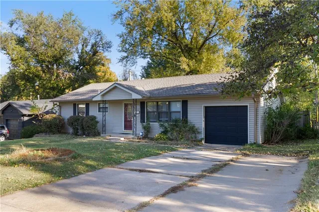 $200,000 | 4604 East 114 Terrace, Kansas City, MO 64137