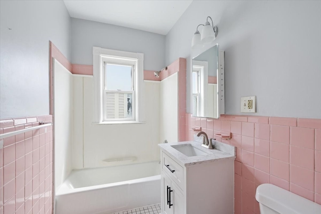 29 Mt Ida Road, Unit 3 Boston, MA 02122 - Photo 15 of 22 Gallery Image 15