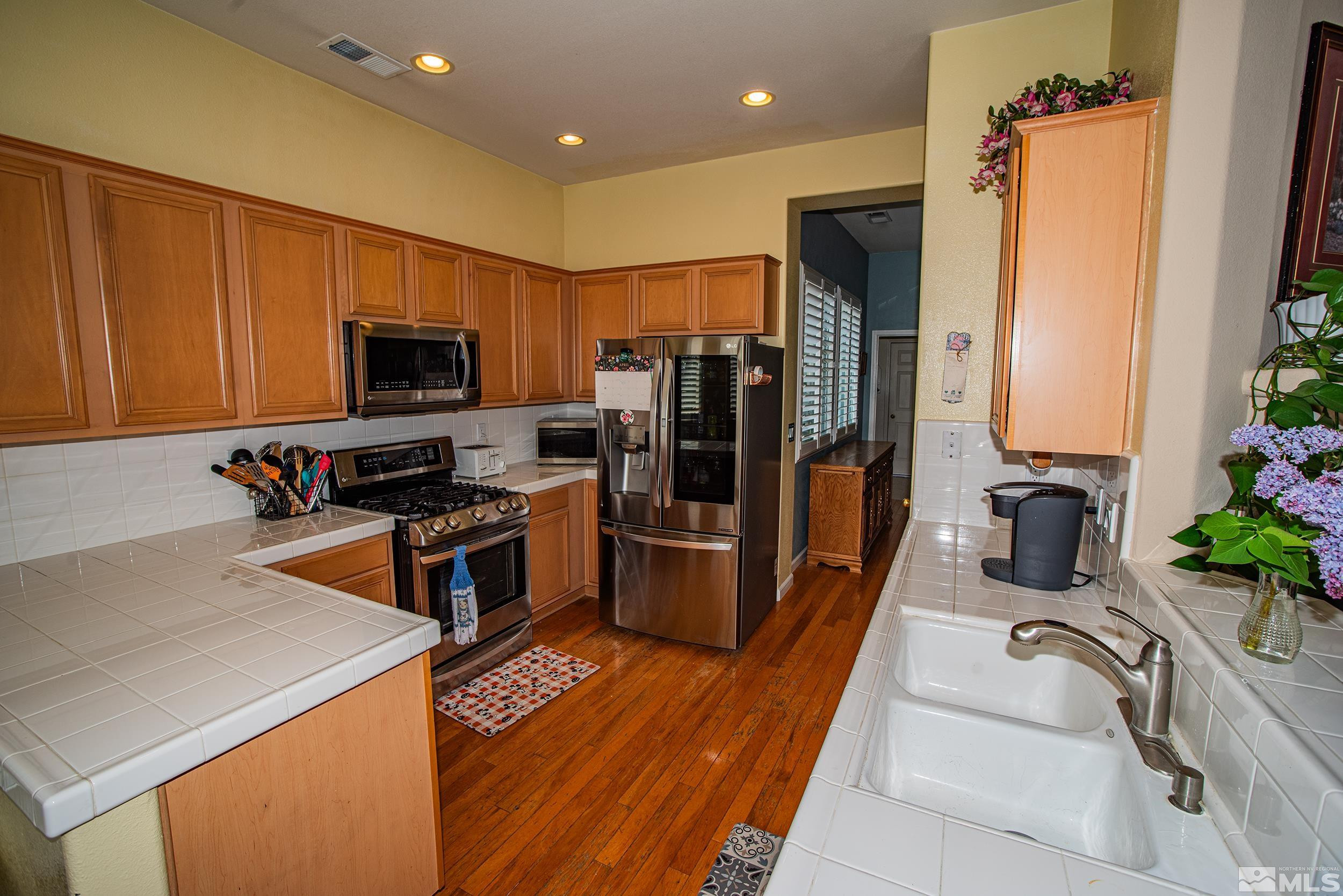 10660 Sterling Ridge Way Reno, NV 89521 - Photo 11 of 34 Photo 11