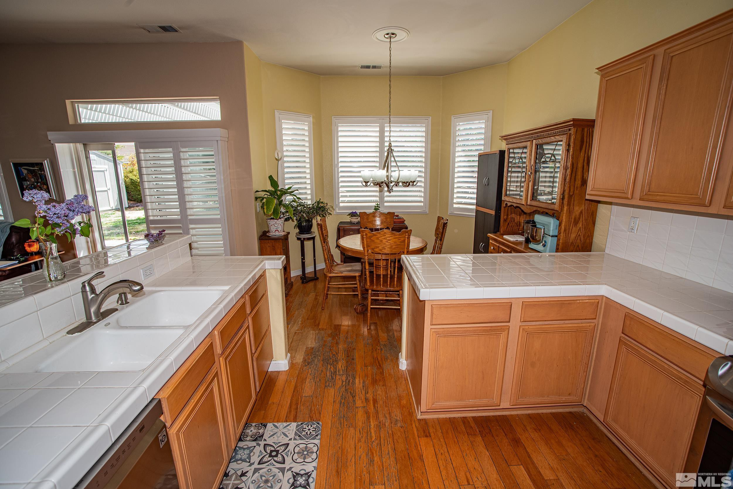 10660 Sterling Ridge Way Reno, NV 89521 - Photo 12 of 34 Photo 12