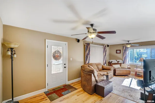 $154,900 | 4031 South Ricketts Avenue, Bartonville, IL 61607