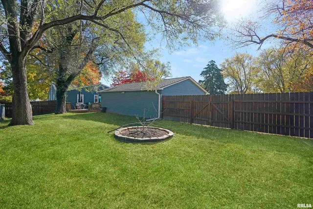 $154,900 | 4031 South Ricketts Avenue, Bartonville, IL 61607