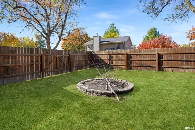 $154,900 | 4031 South Ricketts Avenue, Bartonville, IL 61607