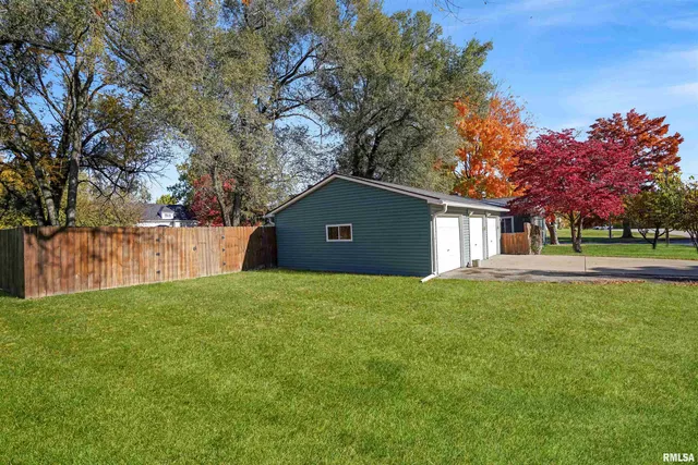 $154,900 | 4031 South Ricketts Avenue, Bartonville, IL 61607