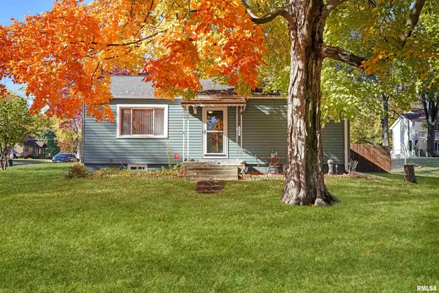 $154,900 | 4031 South Ricketts Avenue, Bartonville, IL 61607