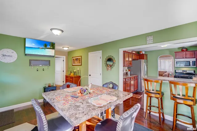 $154,900 | 4031 South Ricketts Avenue, Bartonville, IL 61607