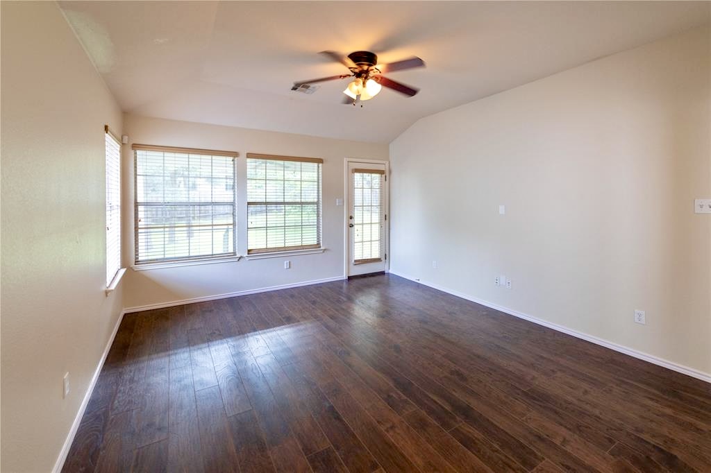 9401 Billingham Trail Austin, TX 78717 - Photo 3 of 13