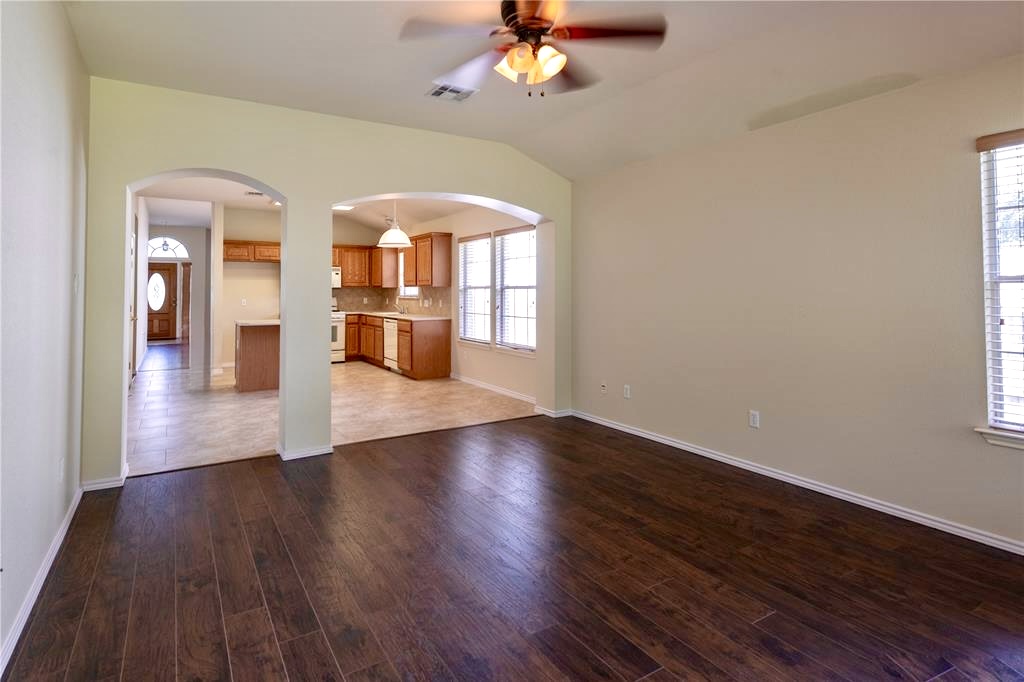 9401 Billingham Trail Austin, TX 78717 - Photo 4 of 13