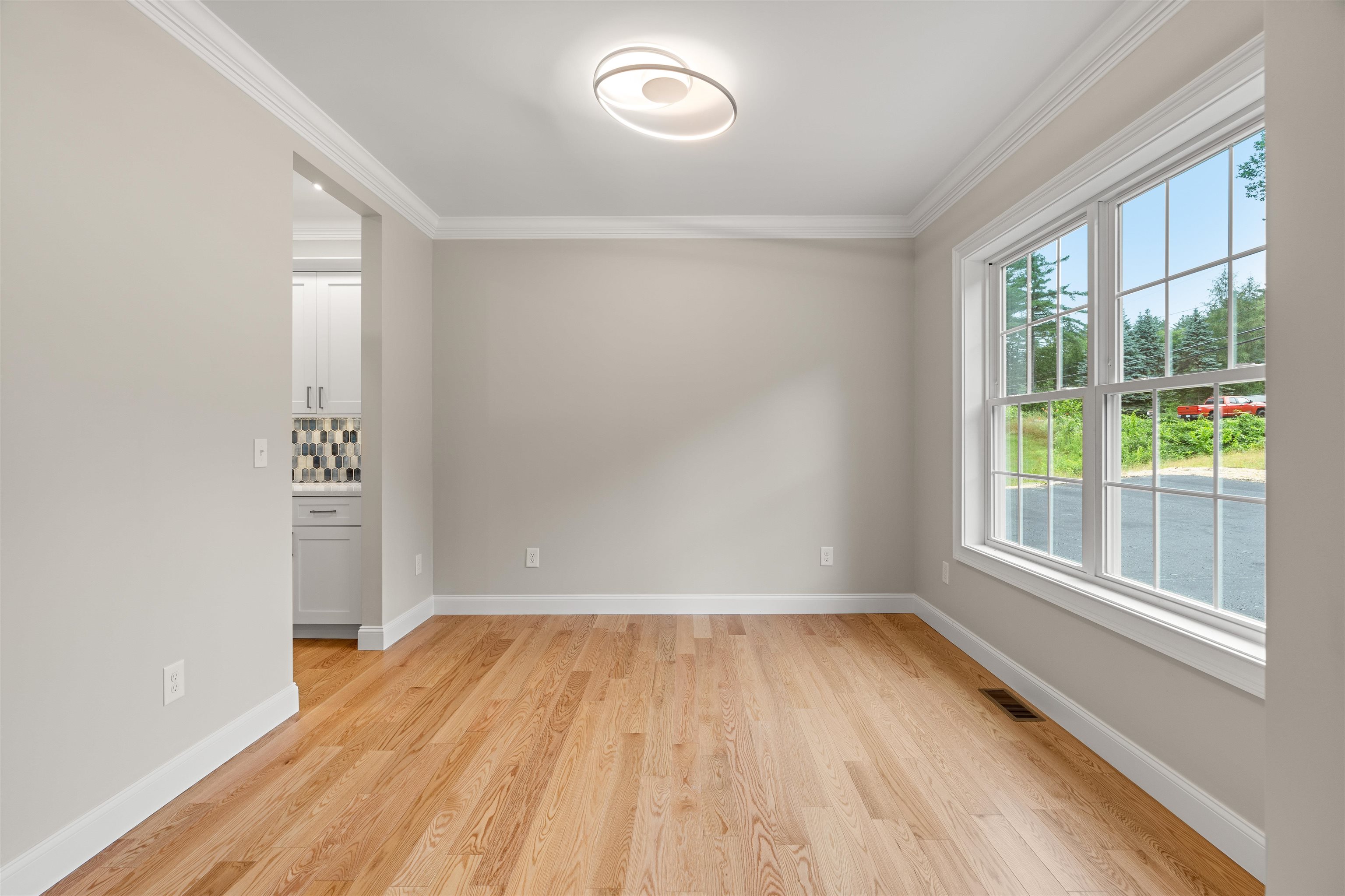 28 Auburn Road Hooksett, NH 03106 - Photo 19 of 57