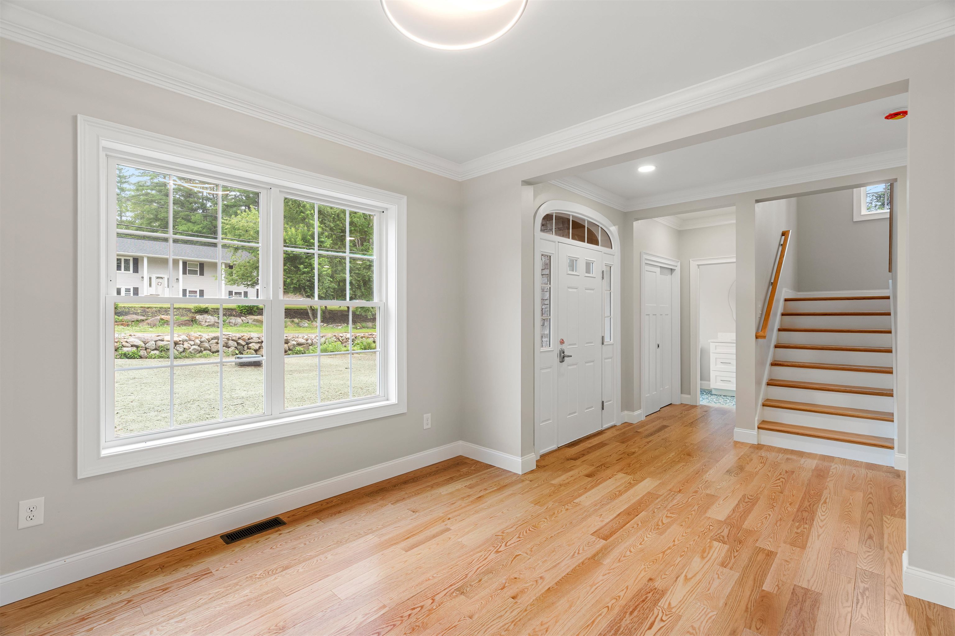 28 Auburn Road Hooksett, NH 03106 - Photo 21 of 57