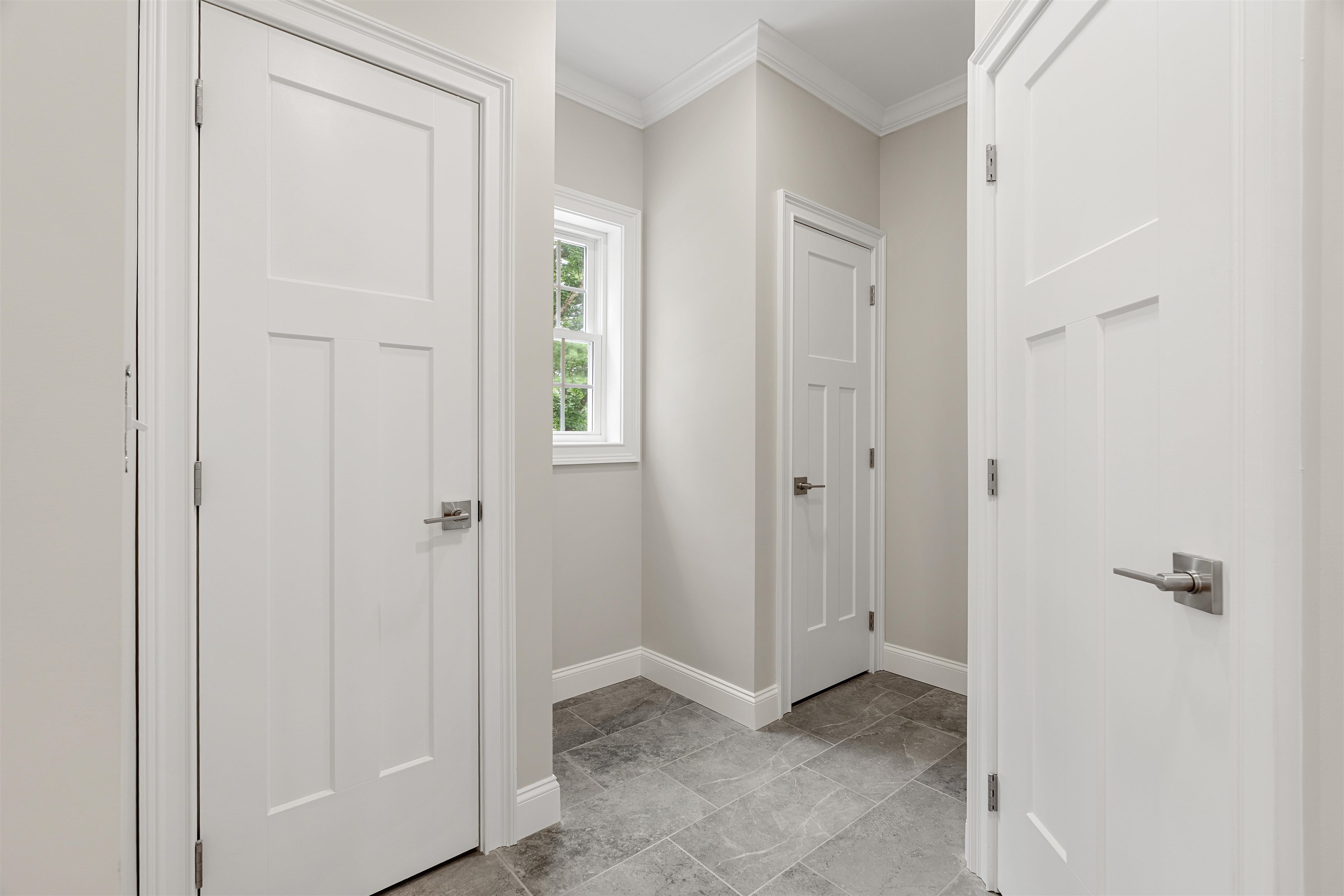28 Auburn Road Hooksett, NH 03106 - Photo 23 of 57
