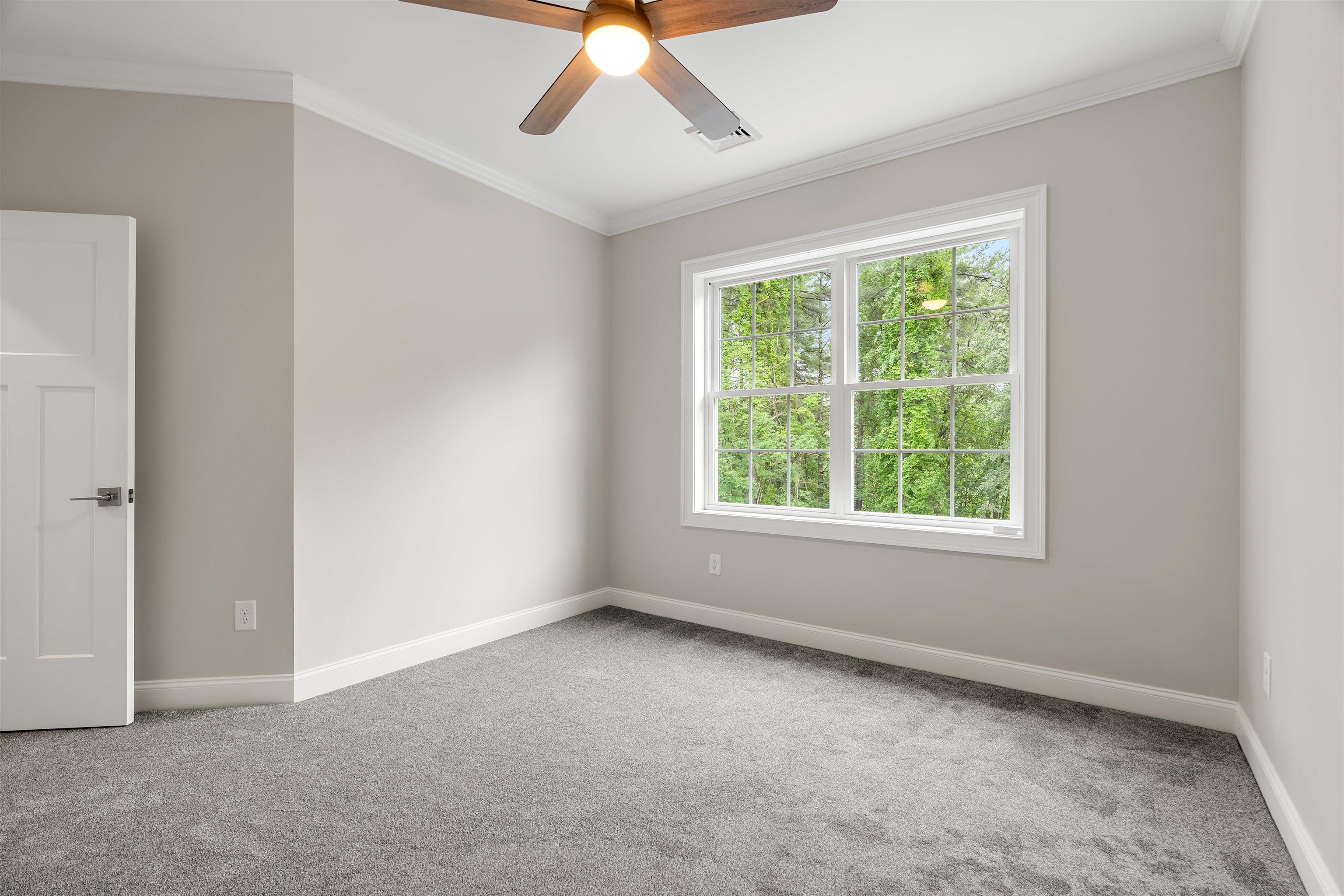 28 Auburn Road Hooksett, NH 03106 - Photo 46 of 57