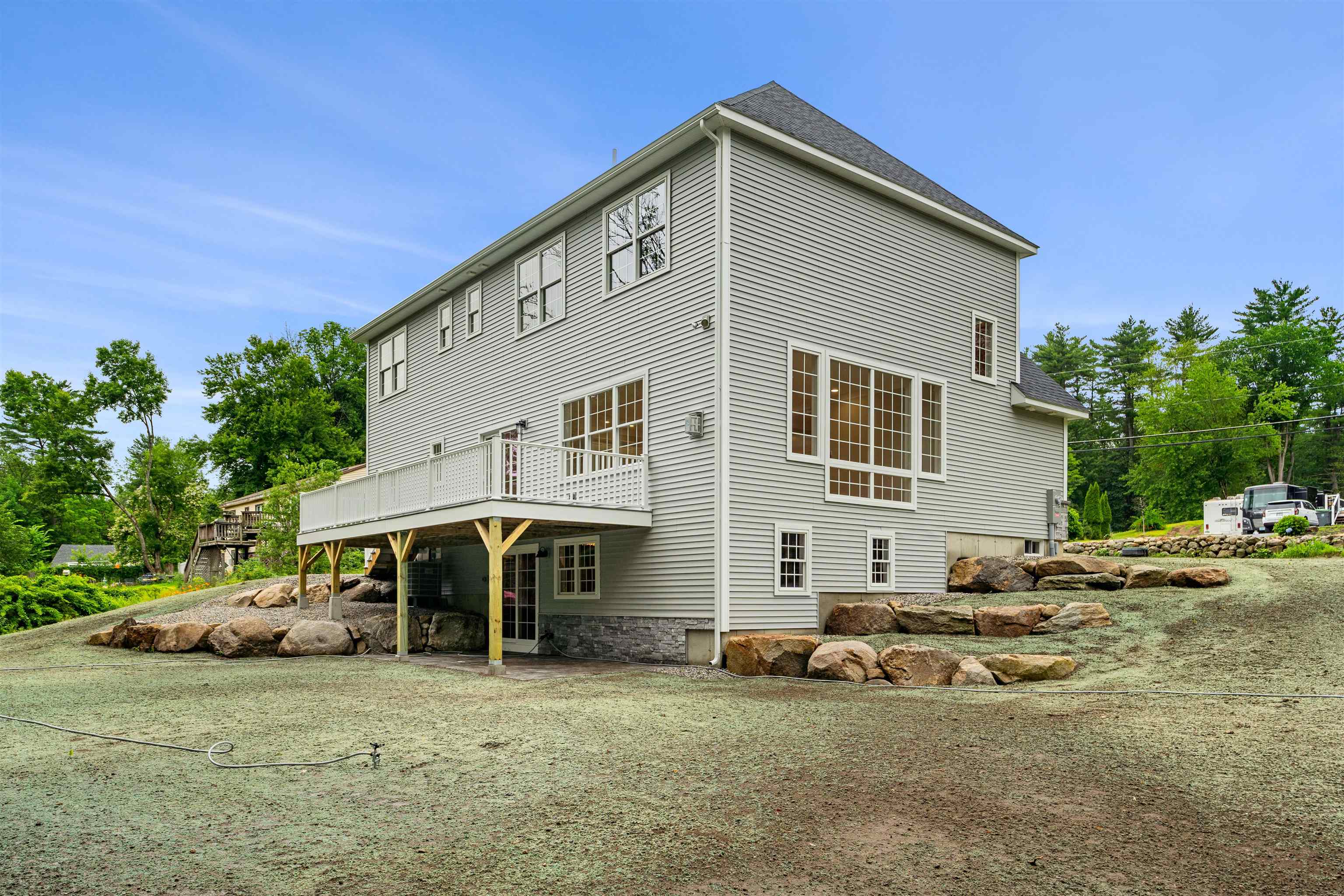 28 Auburn Road Hooksett, NH 03106 - Photo 53 of 57