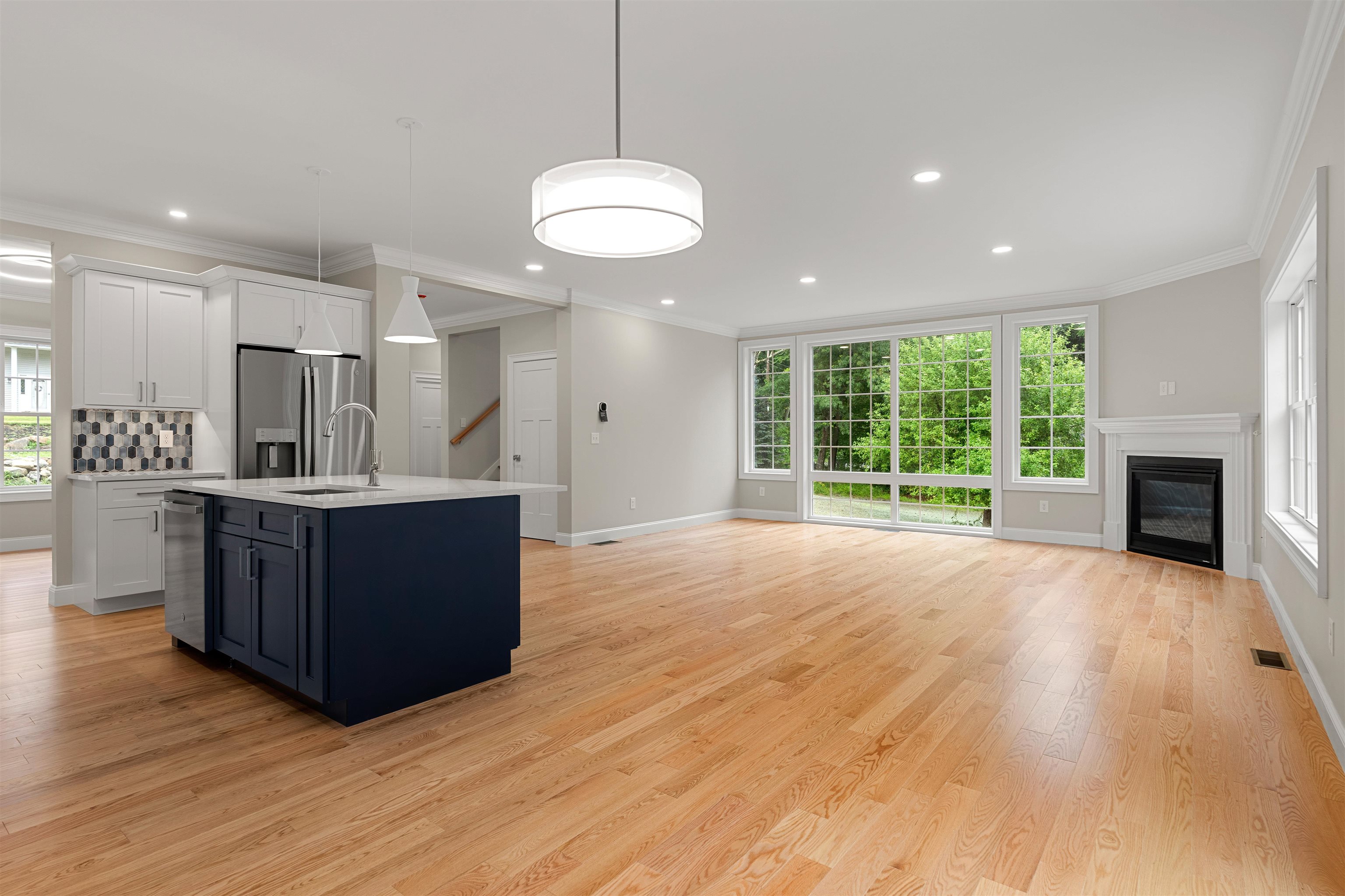 28 Auburn Road Hooksett, NH 03106 - Photo 7 of 57