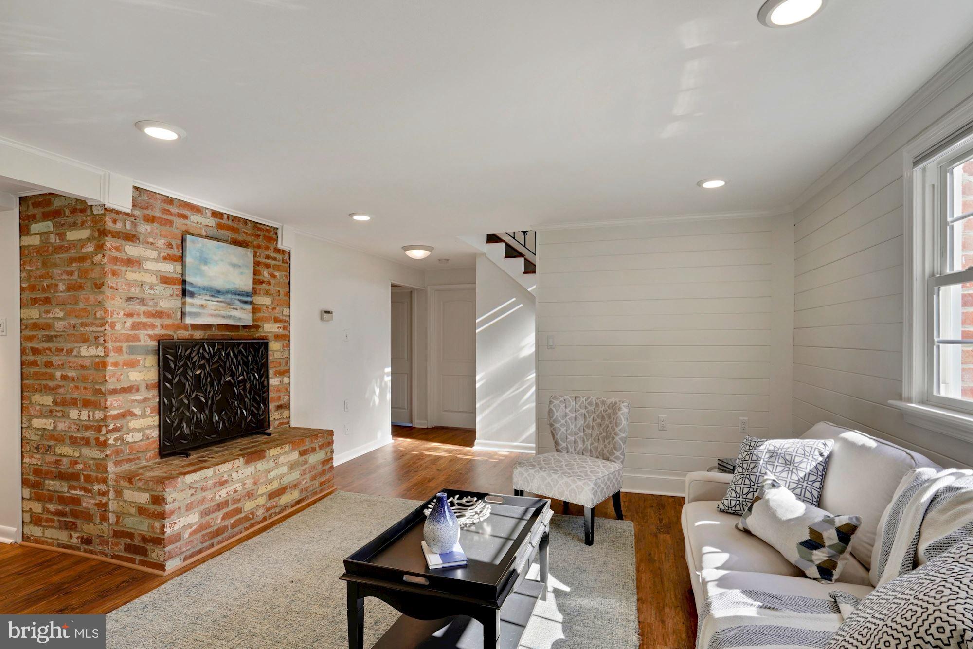 3306 Rocky Mt Road Fairfax, VA 22031 - Photo 29 of 48 Family room toward stairs