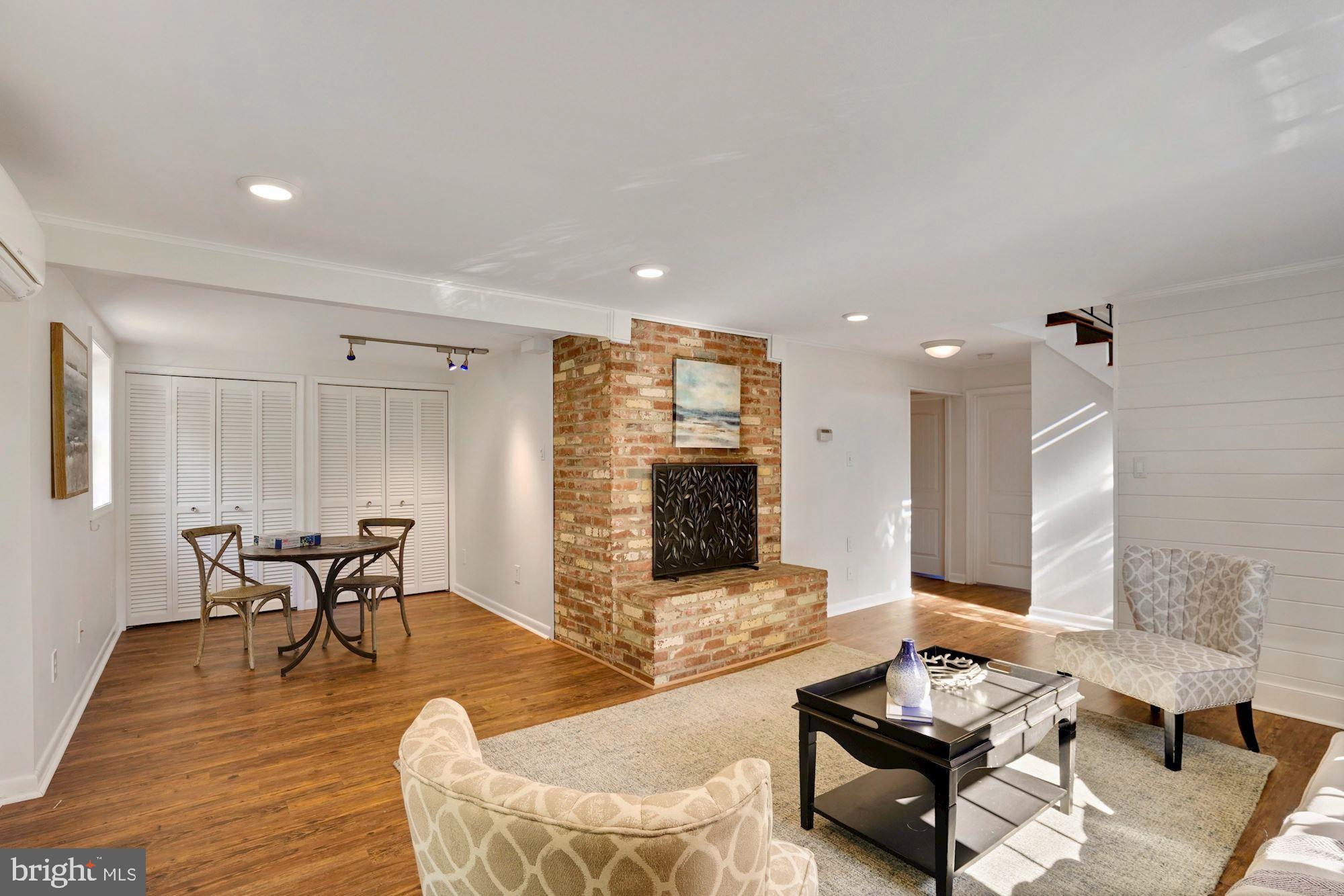 3306 Rocky Mt Road Fairfax, VA 22031 - Photo 30 of 48 Family and rec room