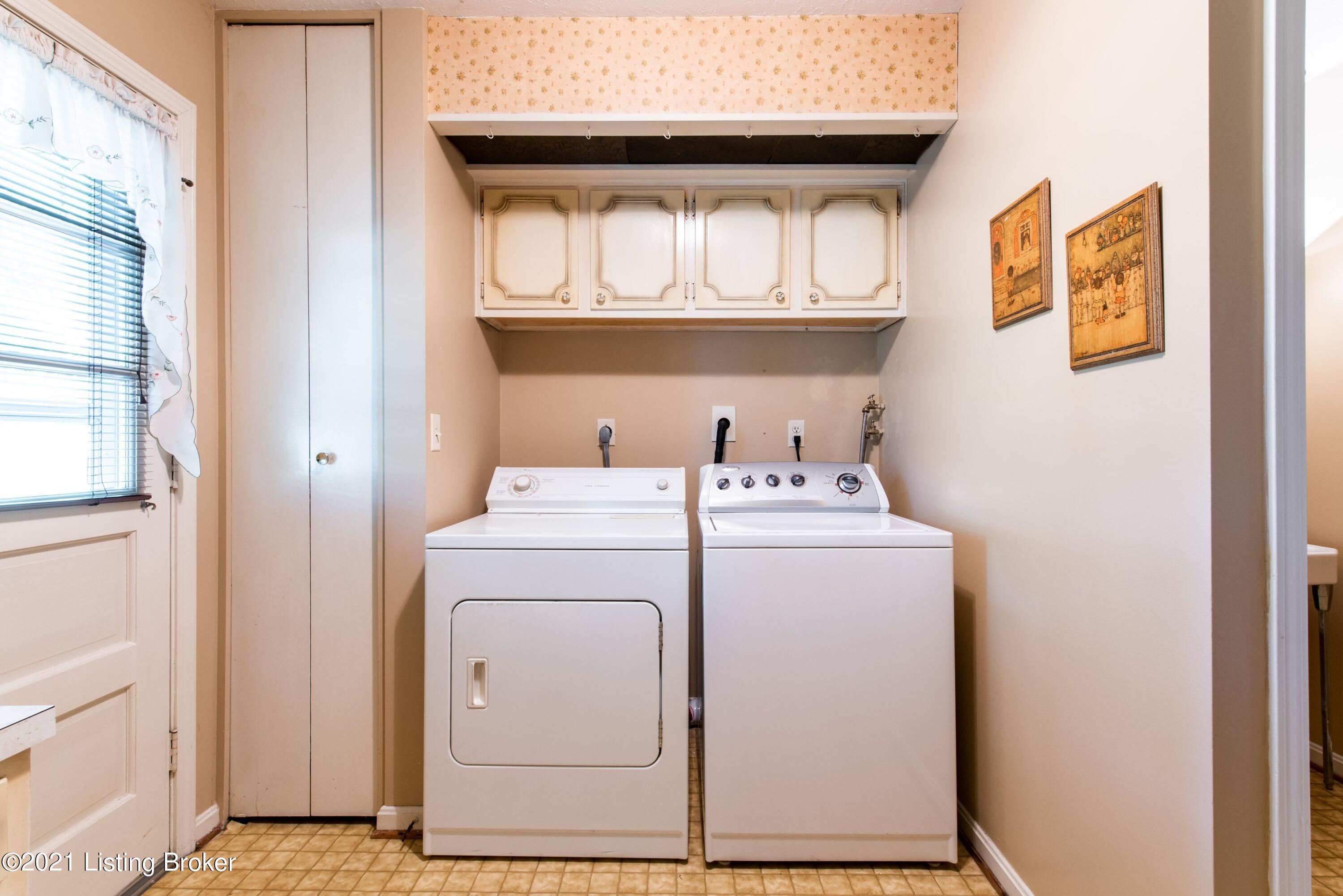 6709 Watch Hill Road Louisville, KY 40228 - Photo 23 of 43 6709laundry - Copy