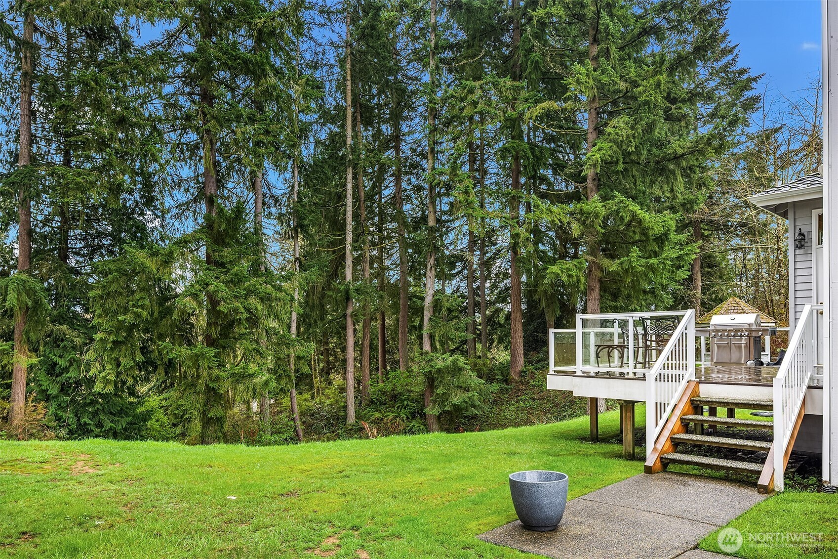 17633 48th Avenue Southeast Bothell, WA 98012 - Photo 24 of 40