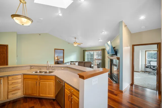 $374,500 | 17795 West Jacob's Drive, New Berlin, WI 53146