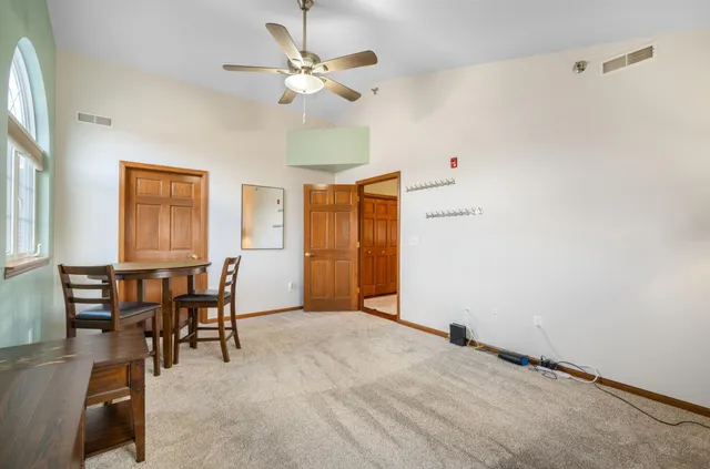 $374,500 | 17795 West Jacob's Drive, New Berlin, WI 53146