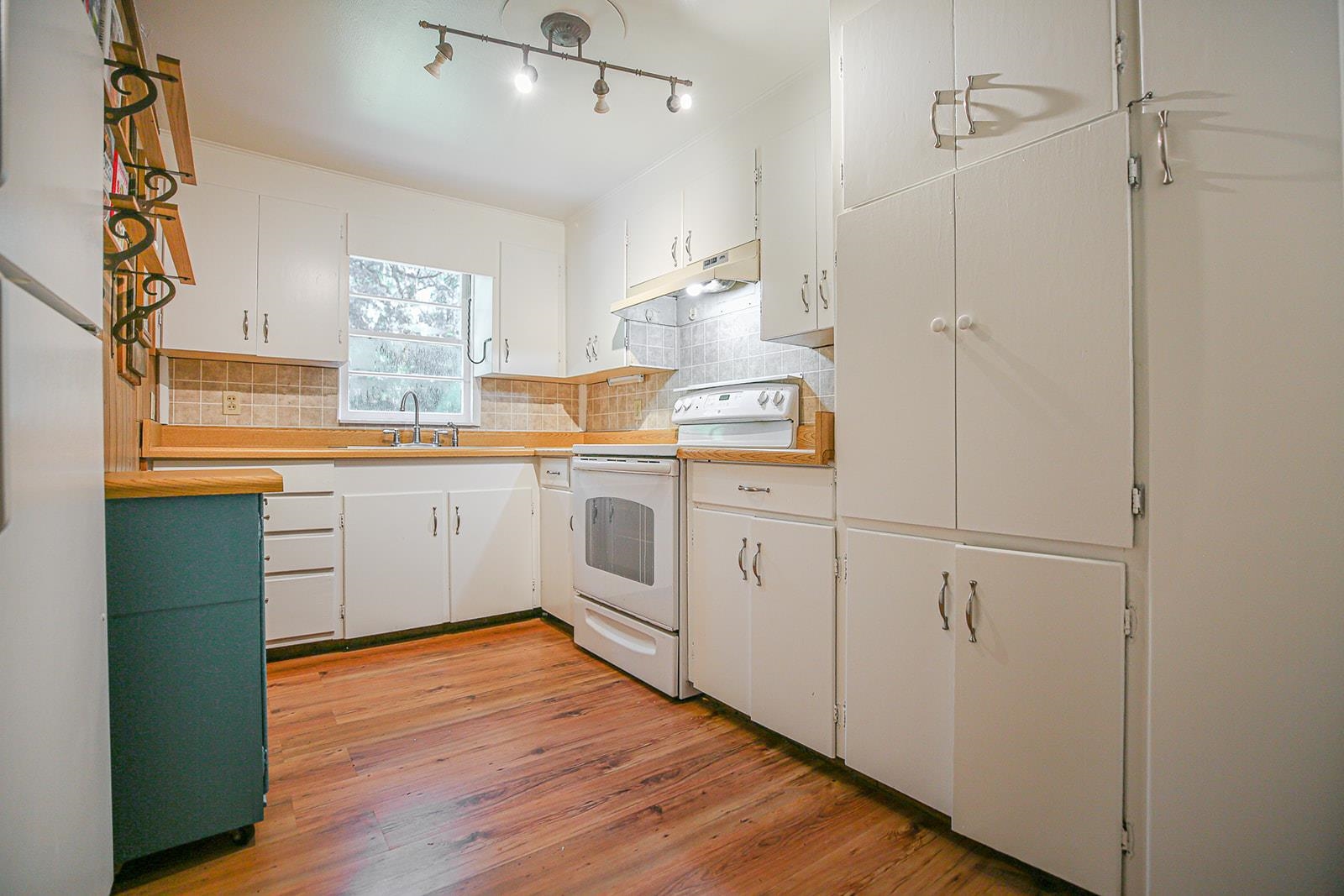 1992 Wt Grubbs Road Perry, FL 32347 - Photo 23 of 42