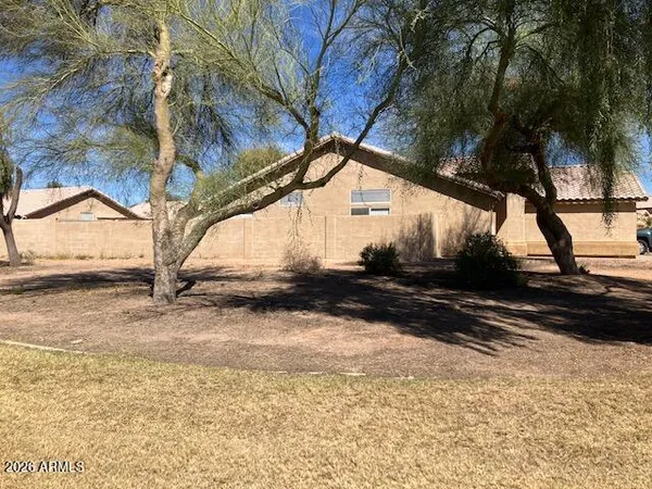 $1,895 | 8008 West Rancho Drive, Glendale, AZ 85303