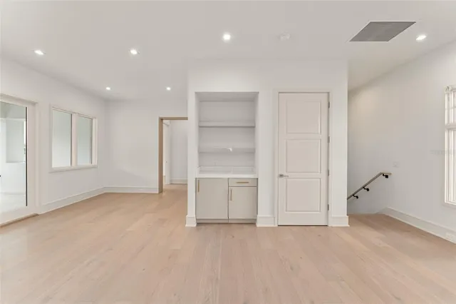 $18,000 | 4133 Grande Brick Loop, Unit 14, Orlando, FL 32837