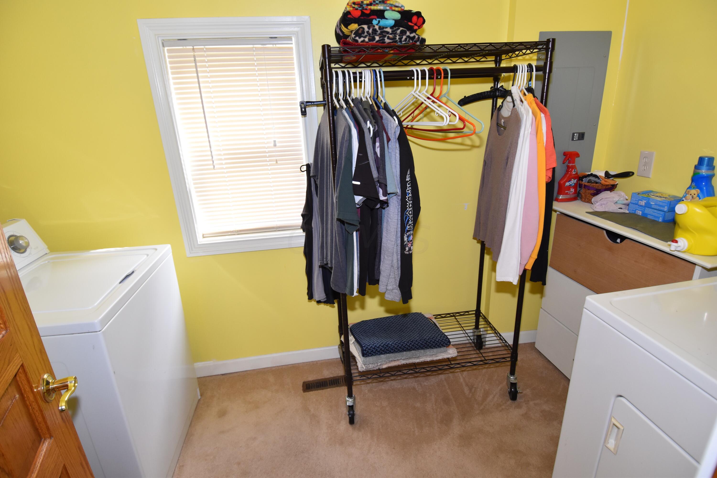2191 Watkins Road Columbus, OH 43207 - Photo 14 of 35 1st Floor Laundry