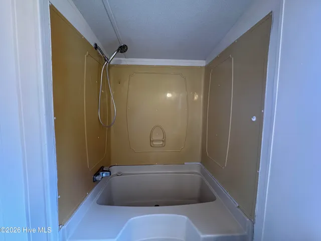 $1,300 | 157 Conover Street, Jacksonville, NC 28540