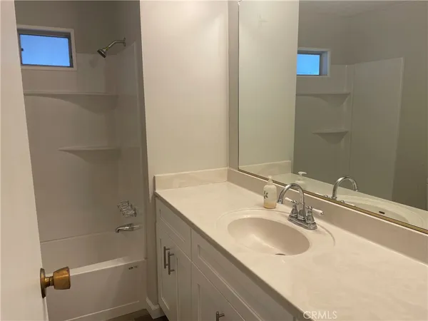 $350,000 | 4747 Oak Crest Road, Unit 28, Fallbrook, CA 92028
