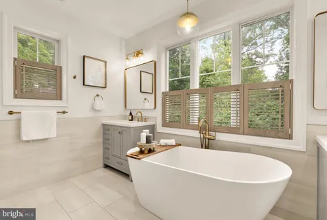 $1,725,000 | 9111 Sligo Creek Parkway, Silver Spring, MD 20901