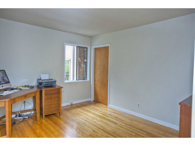 1859 Randall Road San Mateo, CA 94402 - Photo 10 of 22