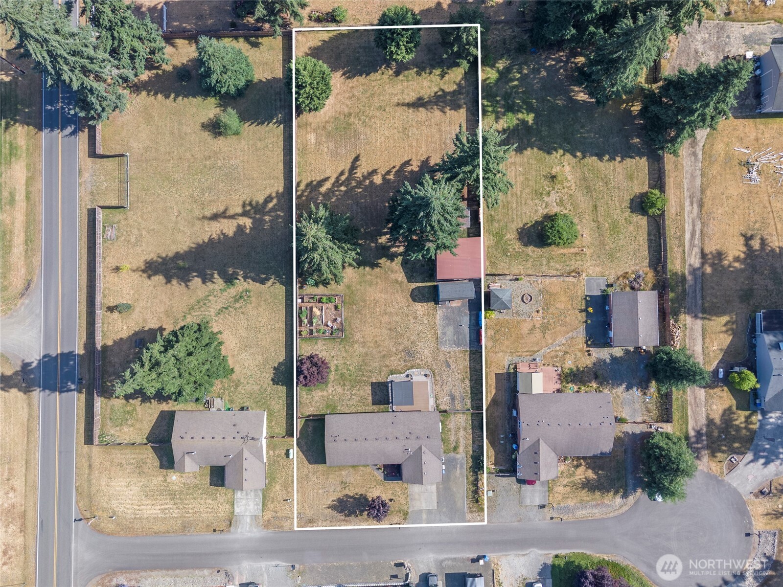 5921 184th Lane Southwest Rochester, WA 98579 - Photo 35 of 38