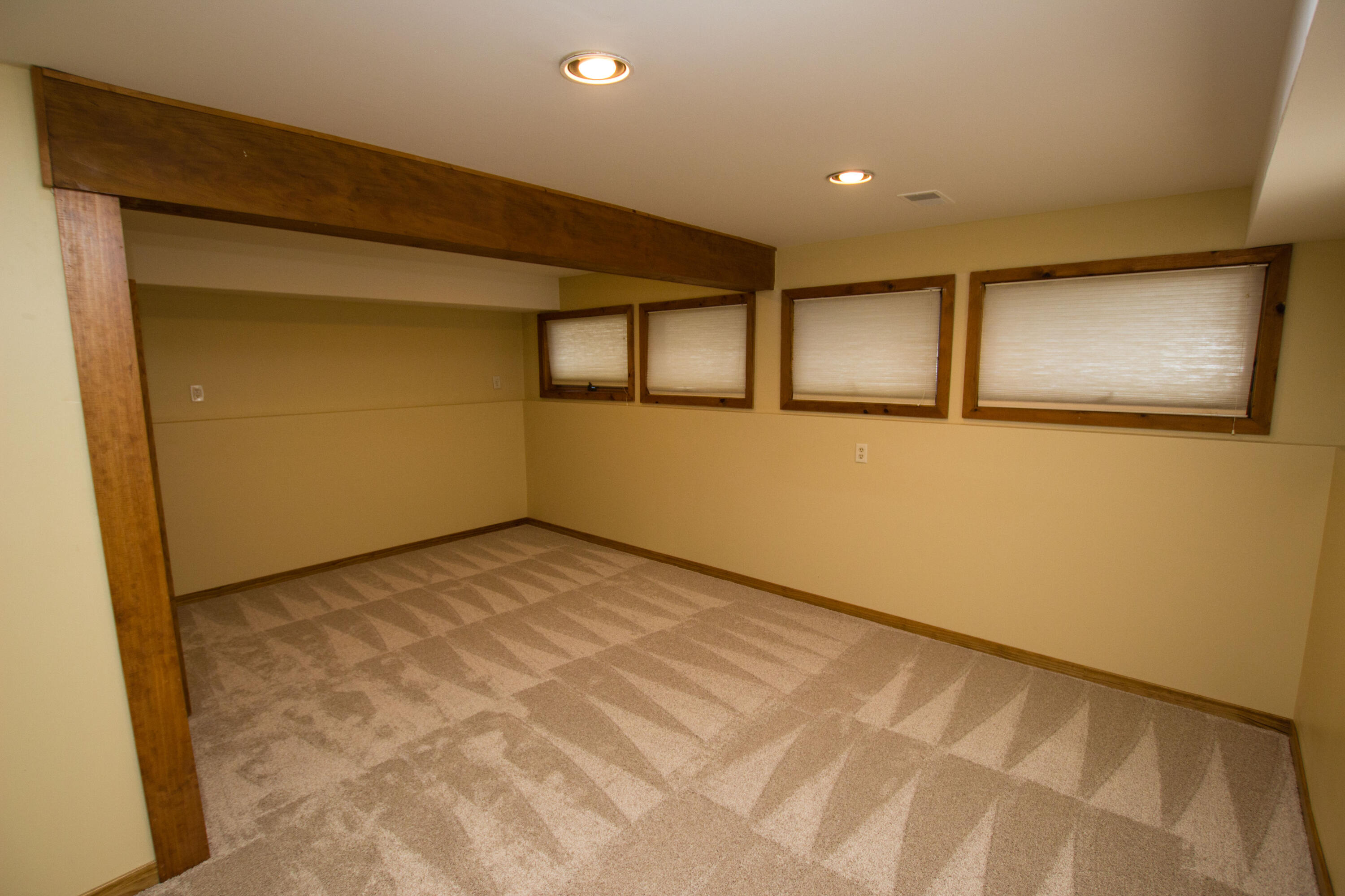 51202 Garrett Road Dowagiac, MI 49047 - Photo 13 of 26 IMG_8102
