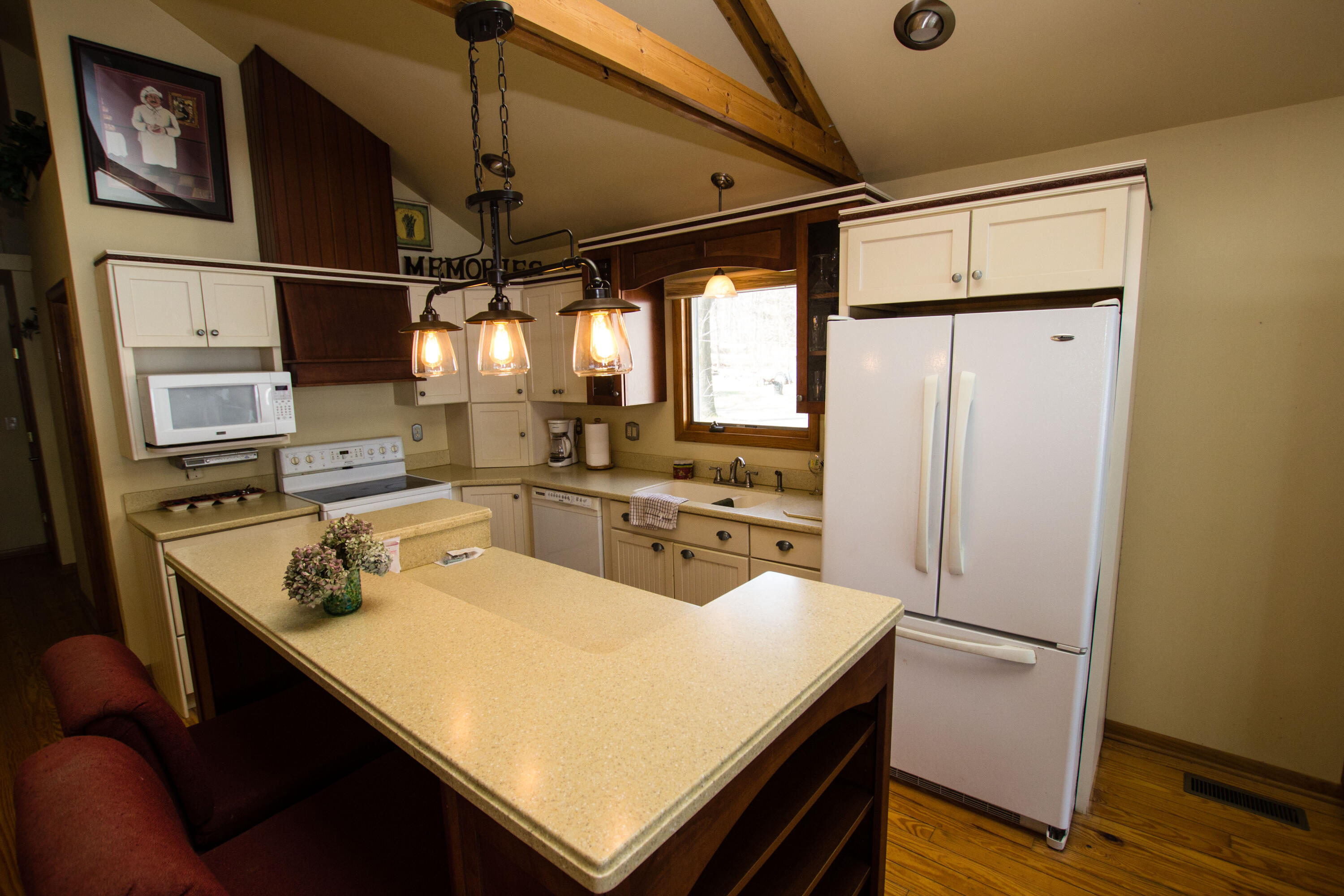 51202 Garrett Road Dowagiac, MI 49047 - Photo 5 of 26 IMG_8096