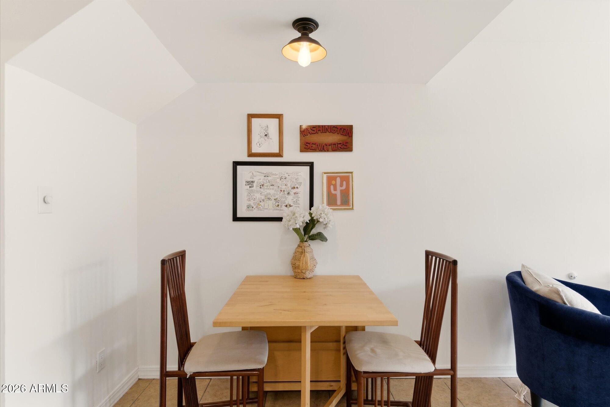 6040 North 15th Street, Unit 26 Phoenix, AZ 85014 - Photo 11 of 21 14-