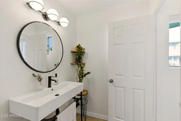 $310,000 | 6040 North 15th Street, Unit 26, Phoenix, AZ 85014