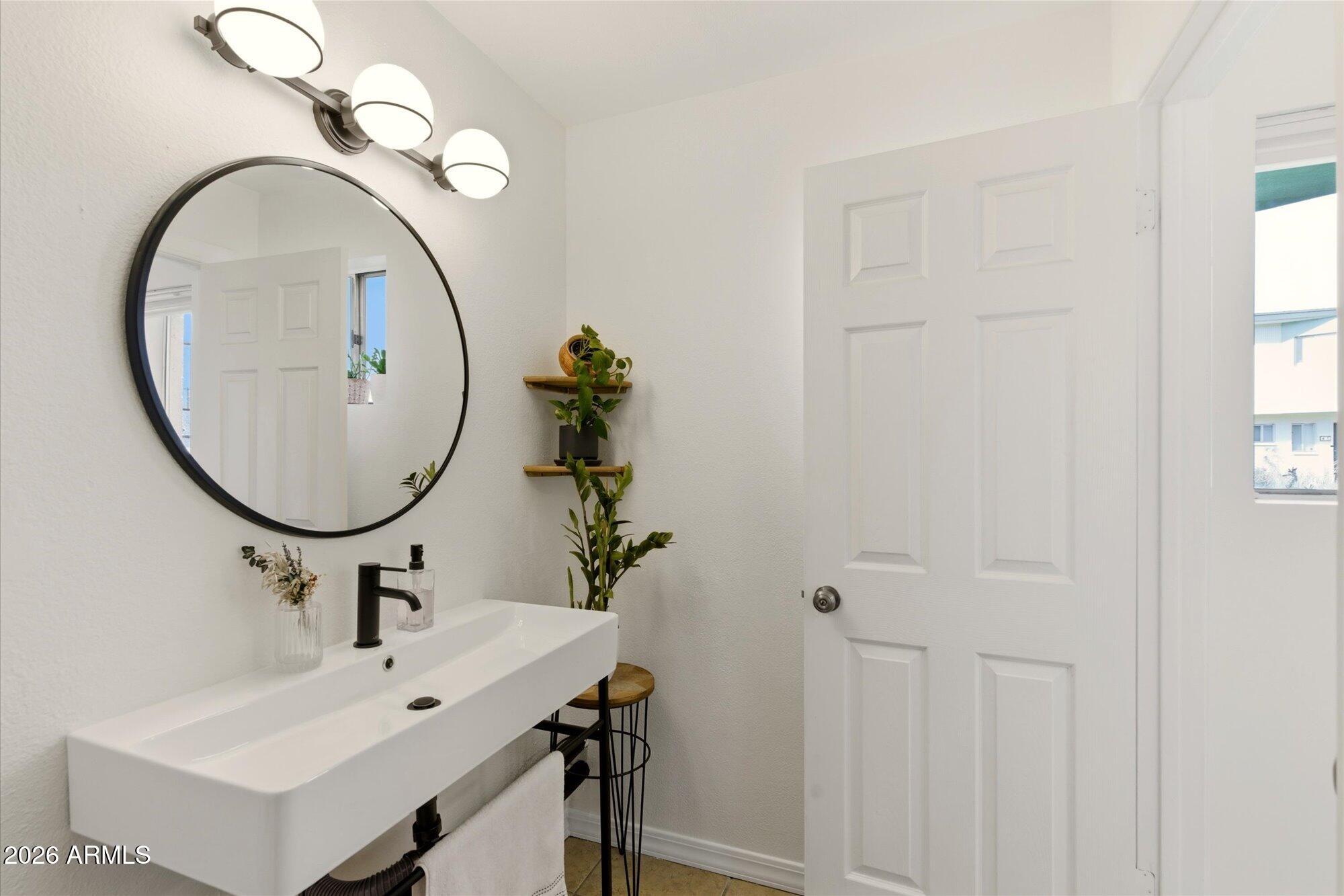 6040 North 15th Street, Unit 26 Phoenix, AZ 85014 - Photo 13 of 21 Downstairs Bathroom