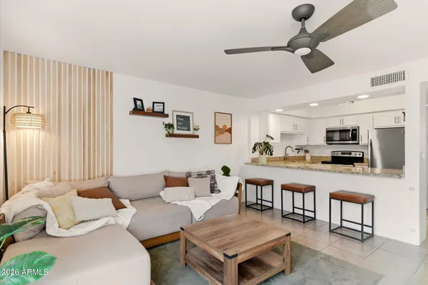 $310,000 | 6040 North 15th Street, Unit 26, Phoenix, AZ 85014