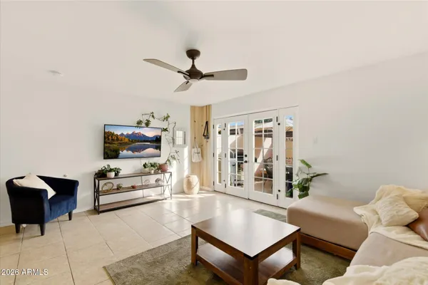 $310,000 | 6040 North 15th Street, Unit 26, Phoenix, AZ 85014