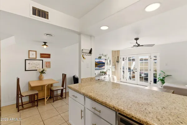 $310,000 | 6040 North 15th Street, Unit 26, Phoenix, AZ 85014