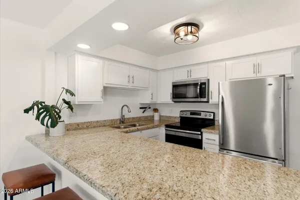 $310,000 | 6040 North 15th Street, Unit 26, Phoenix, AZ 85014