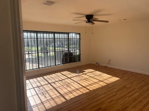 $2,150 | 5803 Yorkwood Street, Houston, TX 77016