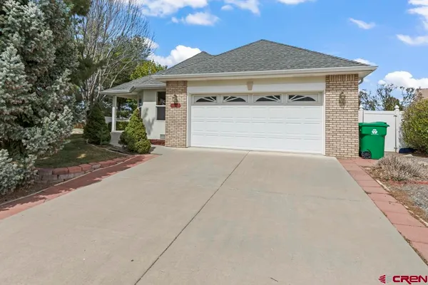 $410,000 | 2201 Mead Lane, Montrose, CO 81401