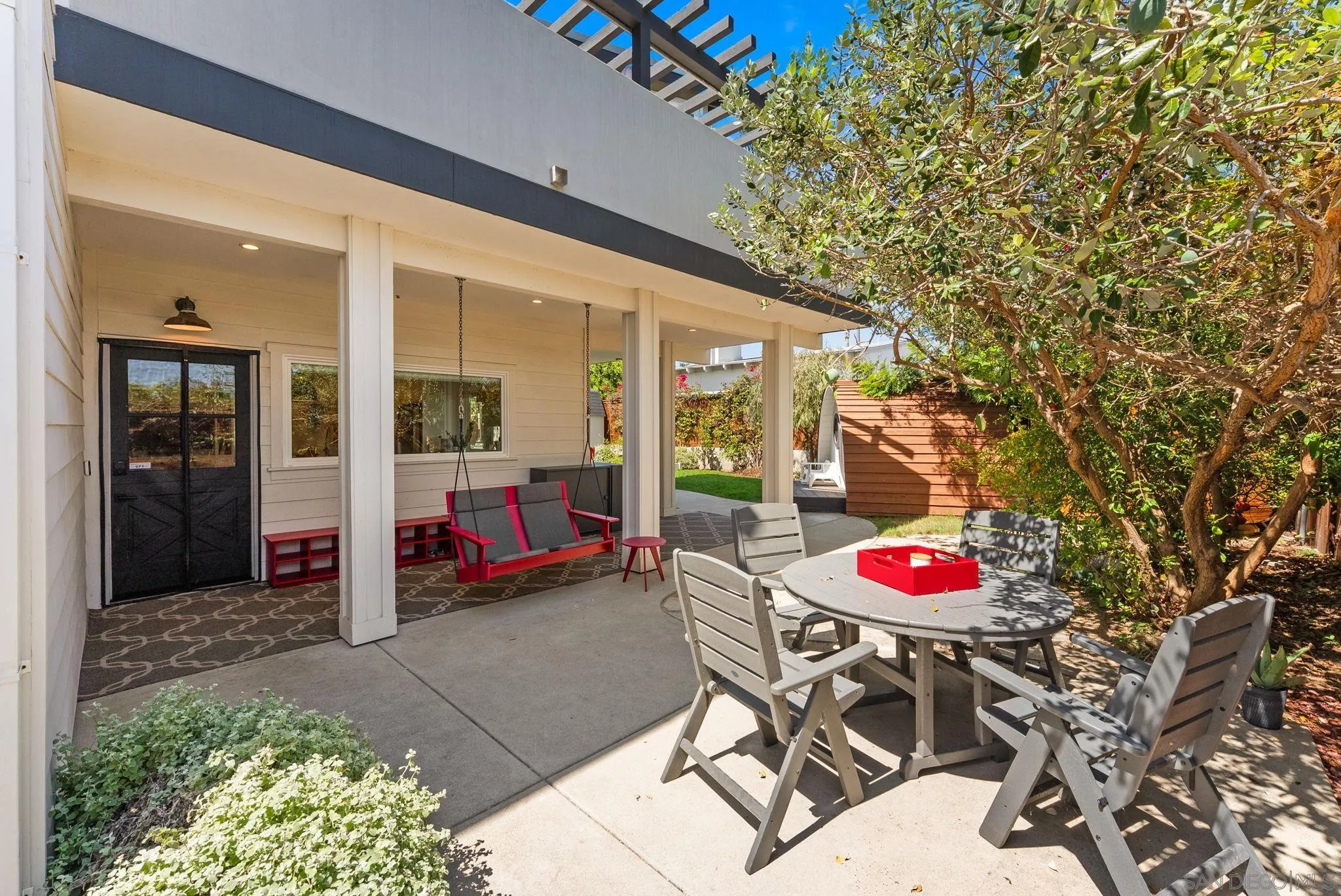 154 Phoebe Street Encinitas, CA 92024 - Photo 28 of 68 Gallery Image 28