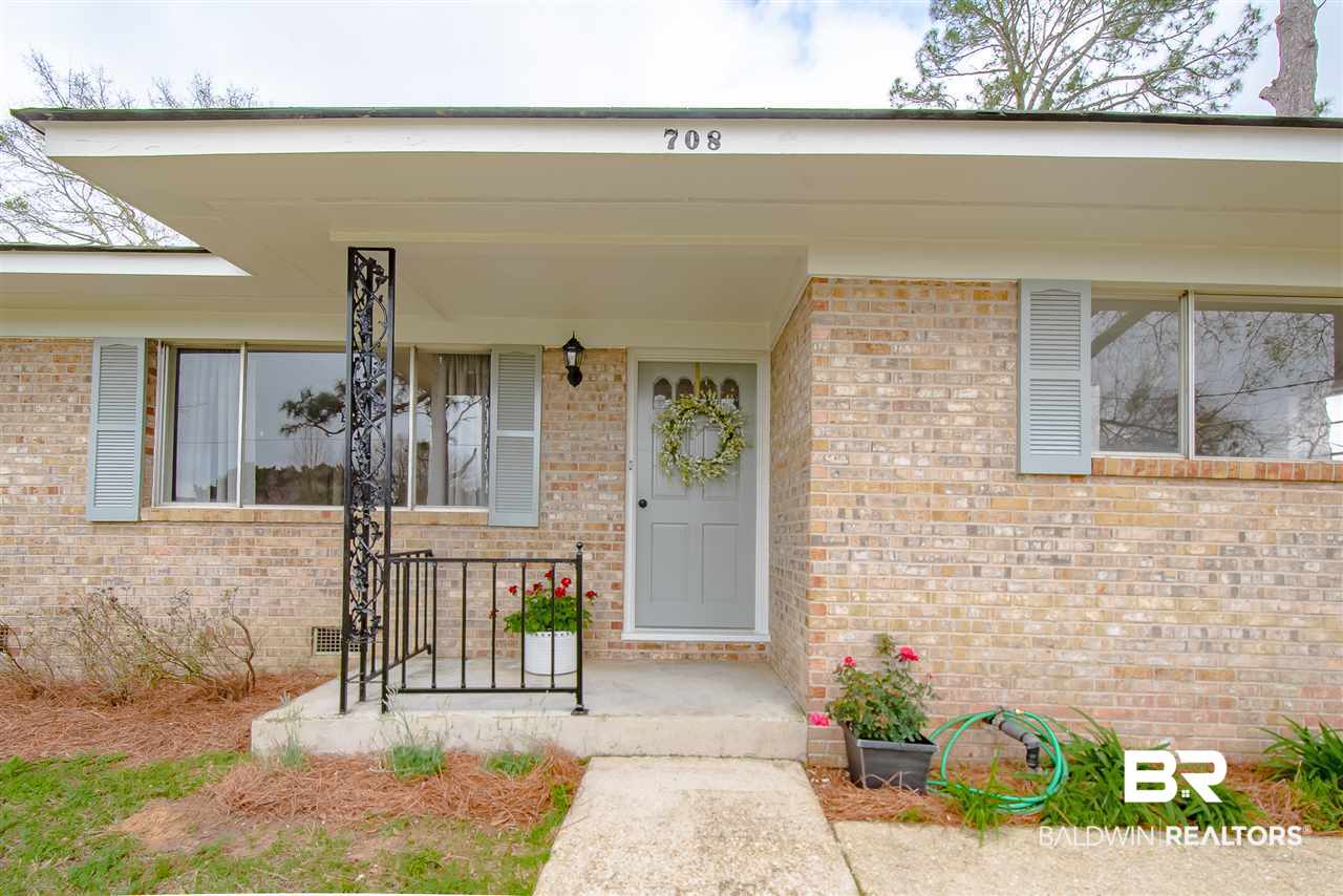 708 West Magnolia Avenue Foley, AL 36535 - Photo 1 of 29