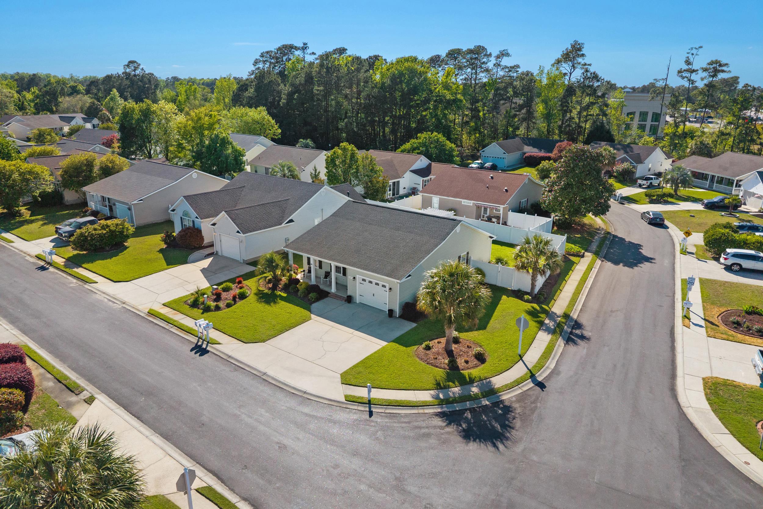 9675 Holladay Drive Murrells Inlet, SC 29576 - Photo 2 of 51