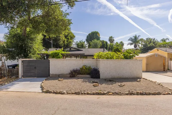 $999,000 | 240 North Padre Juan Avenue, Ojai, CA 93023