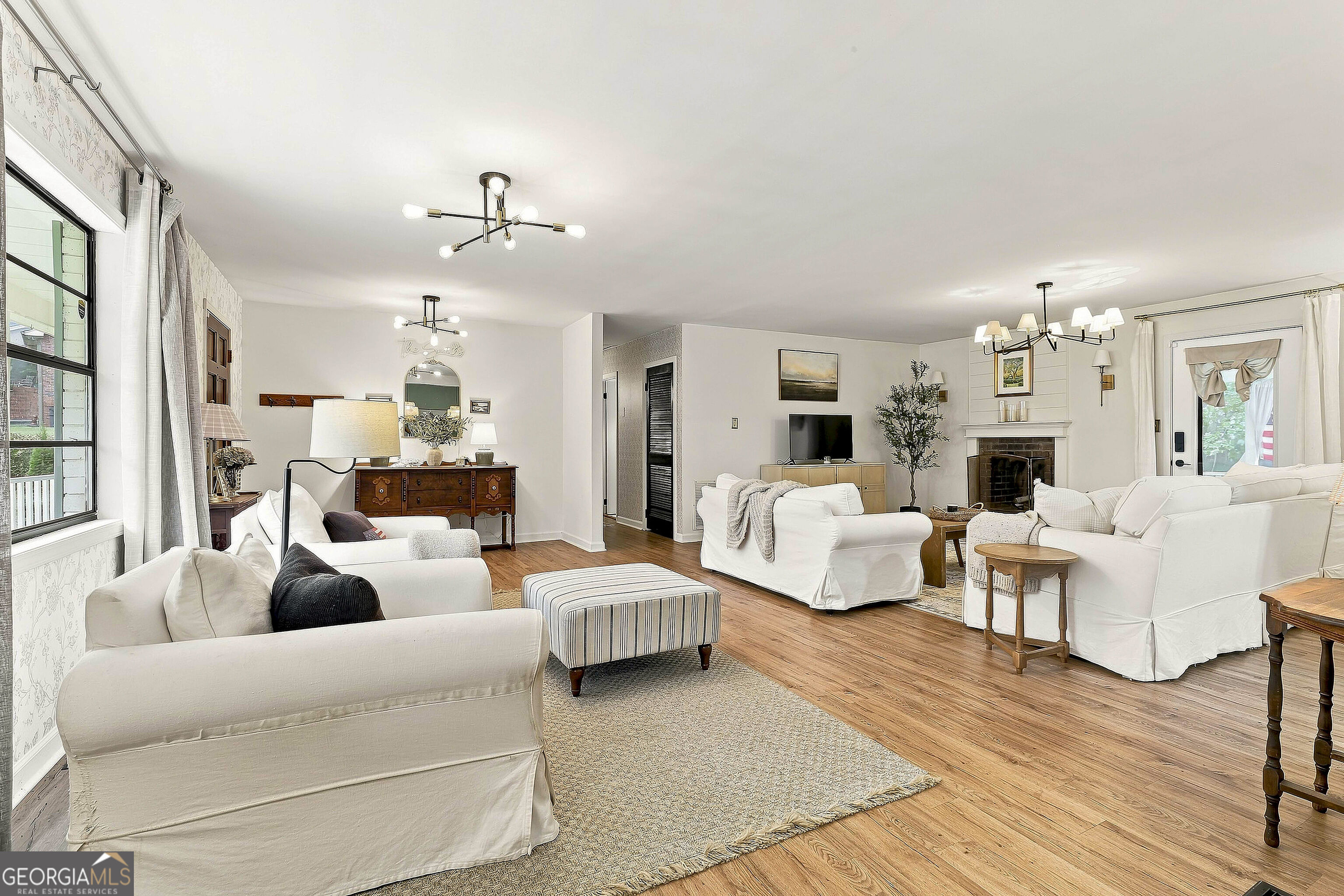 413 Lees Mill Road Fayetteville, GA 30214 - Photo 11 of 53 Gallery Image 11
